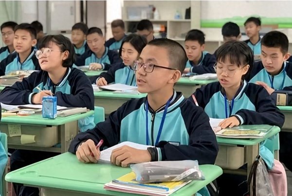 钱投网 别盲目“鸡娃”！看这5点，便知孩子是不是读书的料